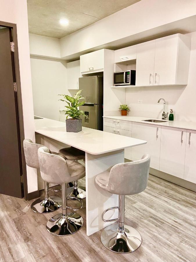 Comodo Y Elegante Apartamento En Fabuloso Condo! San José Dış mekan fotoğraf