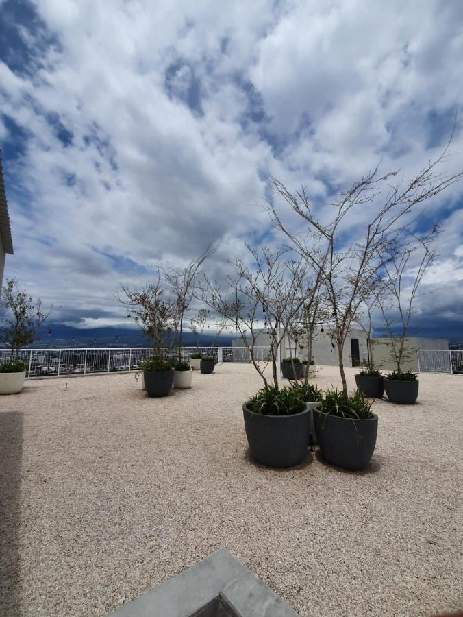 Comodo Y Elegante Apartamento En Fabuloso Condo! San José Dış mekan fotoğraf